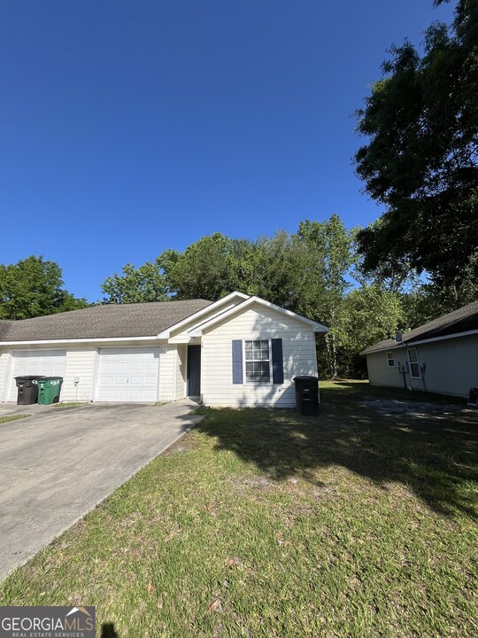 70 Sapelo Dr in St. Marys, GA - Building Photo