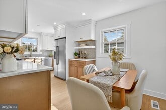 8915 Sylvania St in Lorton, VA - Building Photo - Building Photo