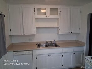 8340 S Newland St in Littleton, CO - Building Photo - Building Photo