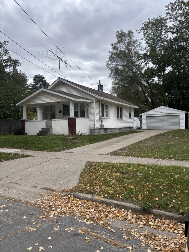 property at 146 Exchange St SE