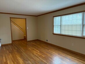 8610 35th Ave in College Park, MD - Building Photo - Building Photo