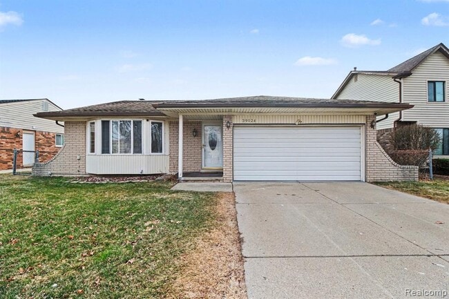 39024 Faith Dr in Sterling Heights, MI - Building Photo - Building Photo