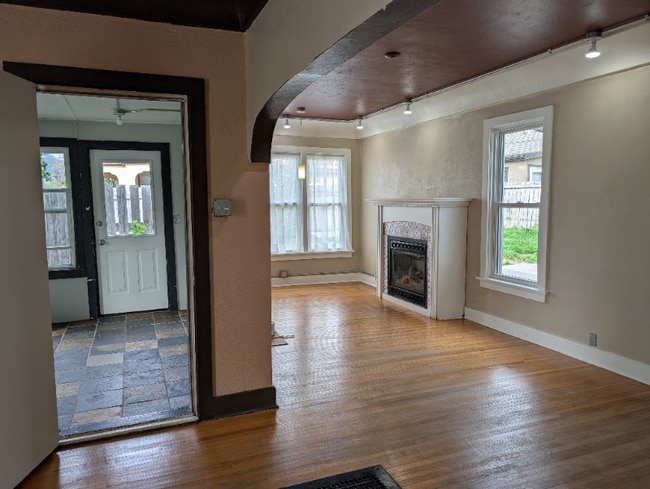 property at 709 E Lewis St