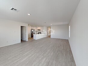 5439 Elm Valley Dr in San Antonio, TX - Building Photo - Building Photo