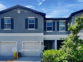 8460 Houndstooth Enclave Dr in New Port Richey, FL - Building Photo