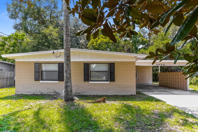 property at 2622 Kingstree Dr W