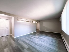 Stoney Creek Apartments in Ashland, OH - Foto de edificio - Building Photo