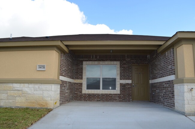 property at 1907 Yuron