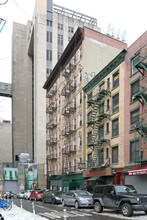 106-108 Bayard St in New York, NY - Building Photo - Building Photo