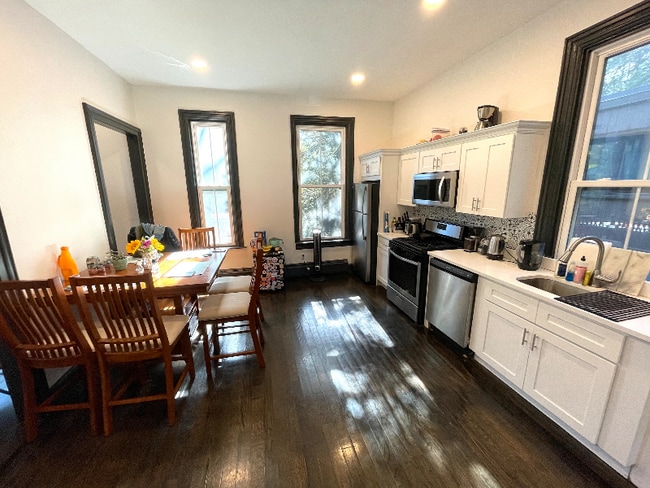 79 Lloyd Ave in Providence, RI - Building Photo - Building Photo