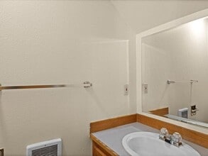 400 S Morain St in Kennewick, WA - Building Photo - Building Photo