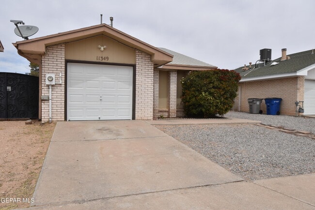 11349 Lake Geneva Dr