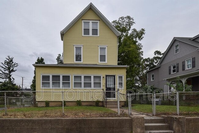 property at 702 Parry Ave