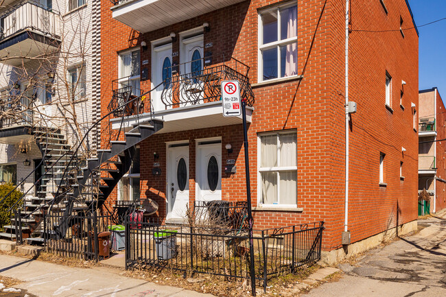 5415-5423 Cartier St in Montréal, QC - Building Photo - Building Photo