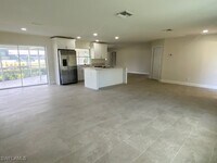 15351 Allen Way in Ft. Myers, FL - Building Photo - Building Photo