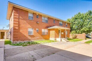3417 S University Dr in Fort Worth, TX - Building Photo