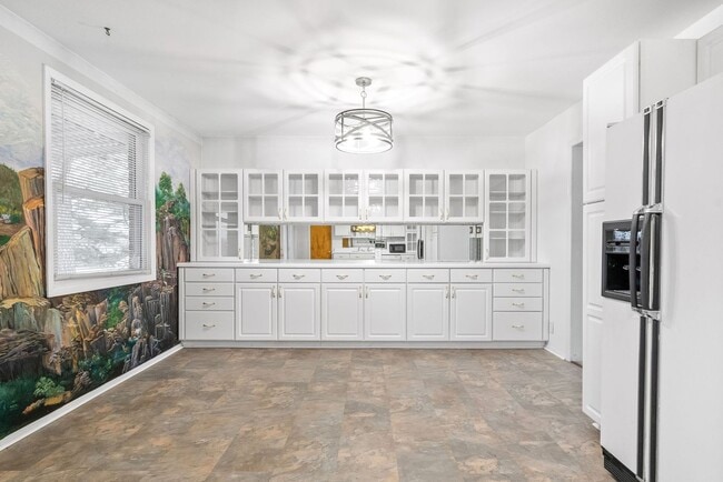 property at 1556 N Liberty Church Rd