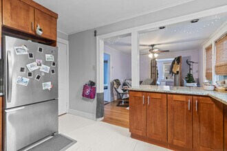 61 Lyon St in New Haven, CT - Building Photo - Building Photo