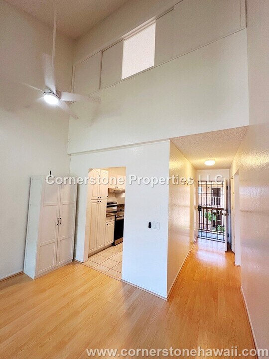 98-1434-1375 Koaheahe Pl in Pearl City, HI - Building Photo