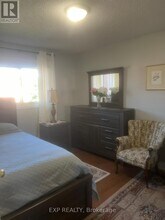 14 Griffiths Dr in Ajax, ON - Building Photo - Building Photo