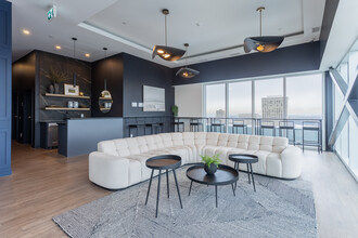 Falcon Towers in Edmonton, AB - Building Photo - Interior Photo