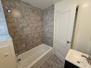 1279 Idlewood Ave in Lakewood, OH - Building Photo - Building Photo