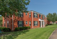 Oak Garden Apartments photo'