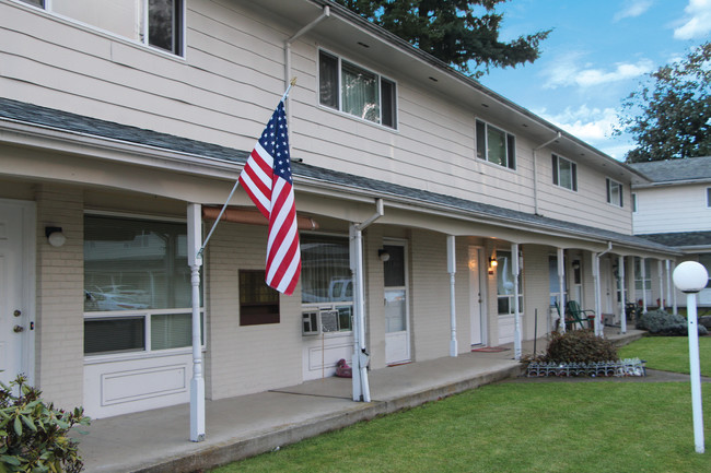 The Chelsea in Milwaukie, OR - Building Photo - Building Photo