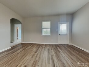 14205 Open Range Dr in Dallas, TX - Building Photo - Building Photo