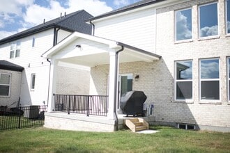 2785 Shellbark Cir, Unit A in Villa Hills, KY - Building Photo - Building Photo