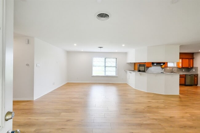 property at 3605 Longherridge Dr