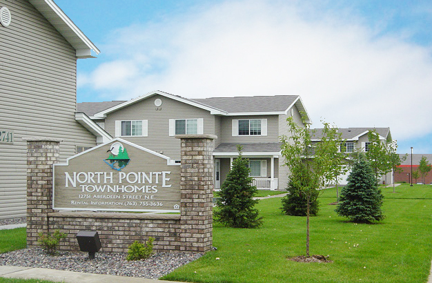 North Pointe Townhomes in Blaine, MN - Building Photo