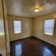 1702 Winfield Ave in Indianapolis, IN - Building Photo - Building Photo