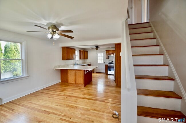 314 Knowlton St in Stratford, CT - Building Photo - Building Photo