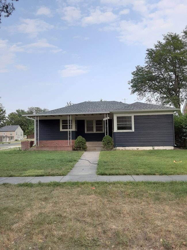 property at 2441 4th Ave