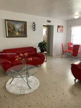 1442 NW 1st St in Miami, FL - Building Photo - Building Photo