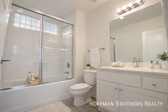 7395 W Manchester Ave, Unit 207 in Los Angeles, CA - Building Photo - Building Photo