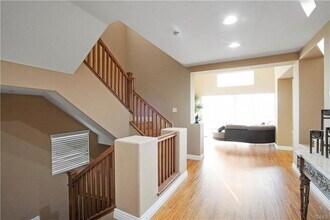 5672 Como Cir in Los Angeles, CA - Building Photo - Building Photo