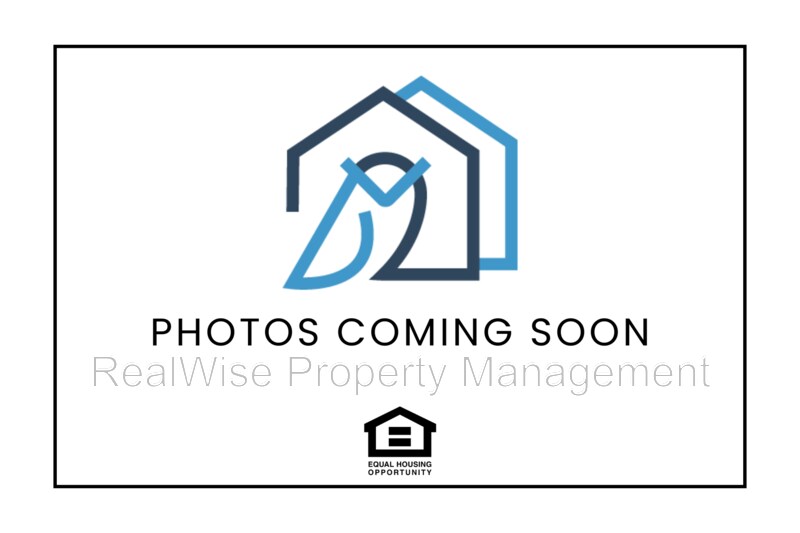 2534 NW Hemlock Wy in Redmond, OR - Building Photo