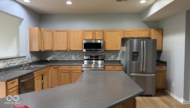 645 Fireside Dr in Greenwood, IN - Building Photo - Building Photo