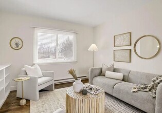 Beautiful, Newly Remodeled Home In Great Location! in Fort Collins, CO - Building Photo - Building Photo