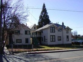 409 Henderson St Apartments