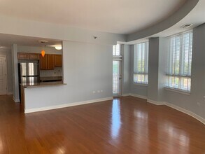 6000 N Cicero Ave in Chicago, IL - Building Photo - Building Photo