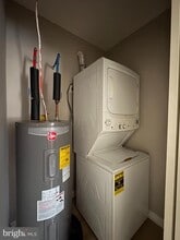 245 W Ontario St in Philadelphia, PA - Building Photo - Building Photo