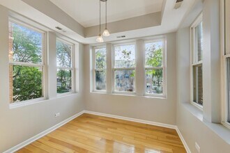 4900 N Springfield Ave in Chicago, IL - Building Photo - Building Photo