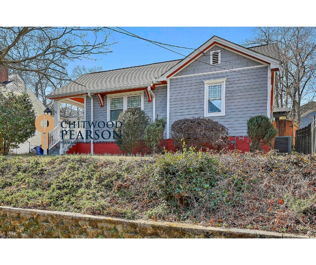 property at 51 Montgomery St SE