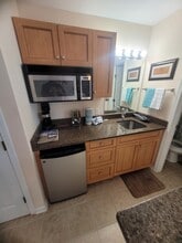 3350 Club Villas Dr in Southport, NC - Building Photo - Building Photo