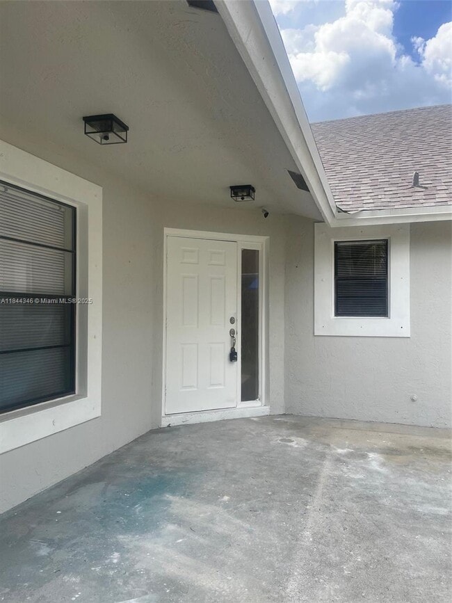 935 Country Wood Ct in Wellington, FL - Building Photo - Building Photo