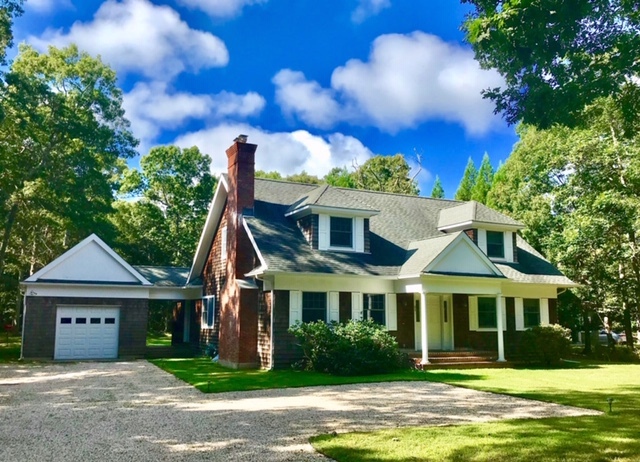 42 Manor Ln in East Hampton, NY - Foto de edificio