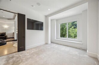 2210 Boll St in Dallas, TX - Building Photo - Building Photo